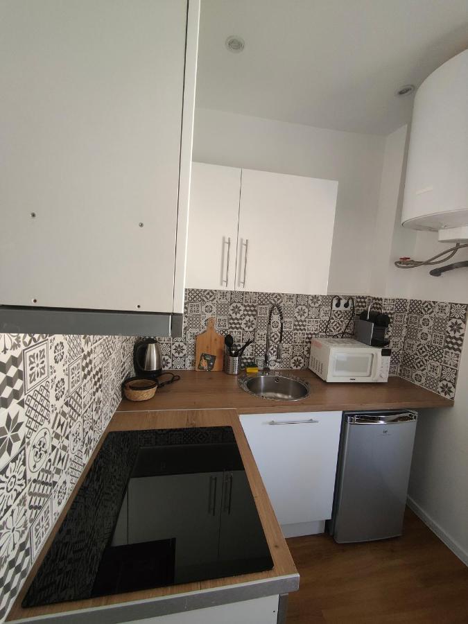 Les Lofts De Provins: Apt 1 Esterno foto